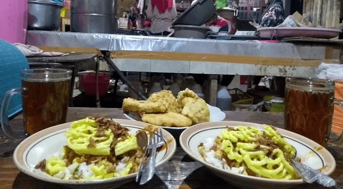 Nasi Lengko Wari
